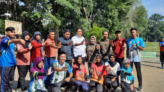 Foto bersama kontingen Cabor Petanque Kota Jambi. (Ali AhmadiJambione.com)