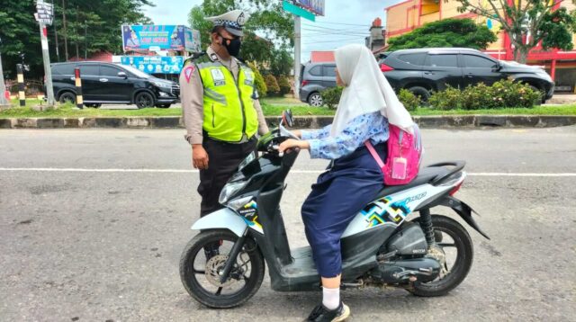 Pelajar di Bungo Dilarang Bawa Kendaraan Motor di Sekolah
